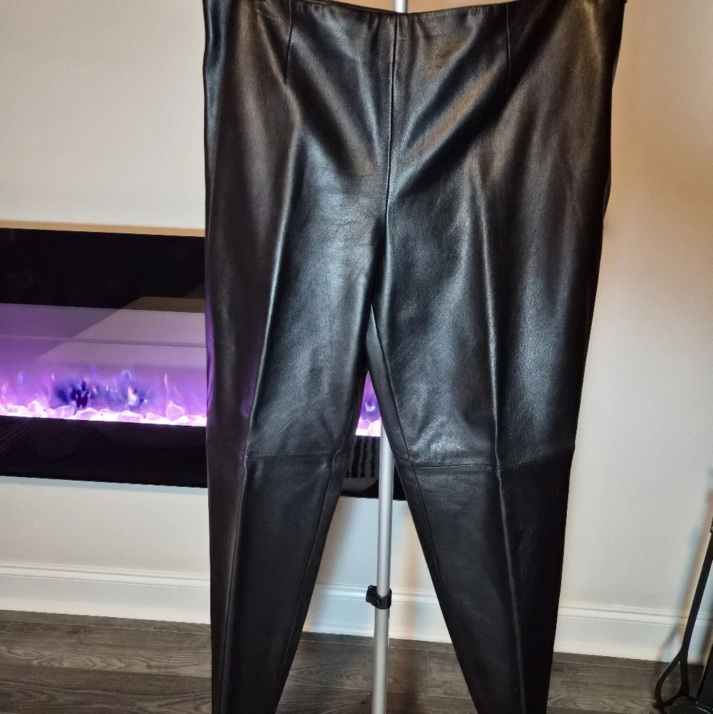 Dana Buchman 100% Lambskin Leather Pants - Black - Size 14 Petite - Picture 1 of 10